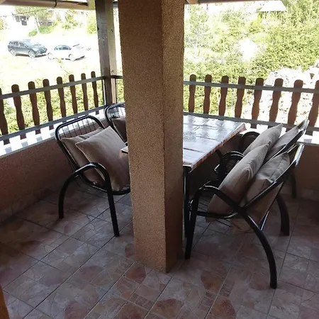 Apartment Aleksijevic *