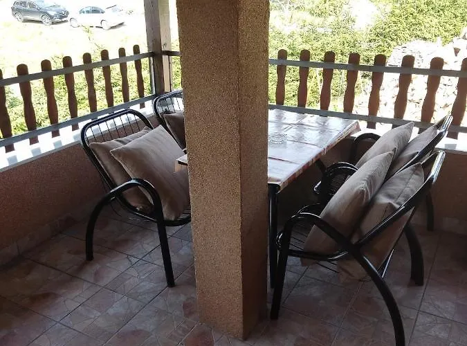 아파트 Aleksijevic *